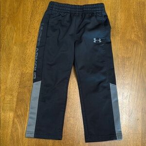 Under Armour Black and Gray Sweatpants with Elastic Waistband